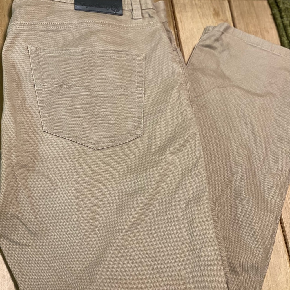 English Laundry Men's Khaki Chinos